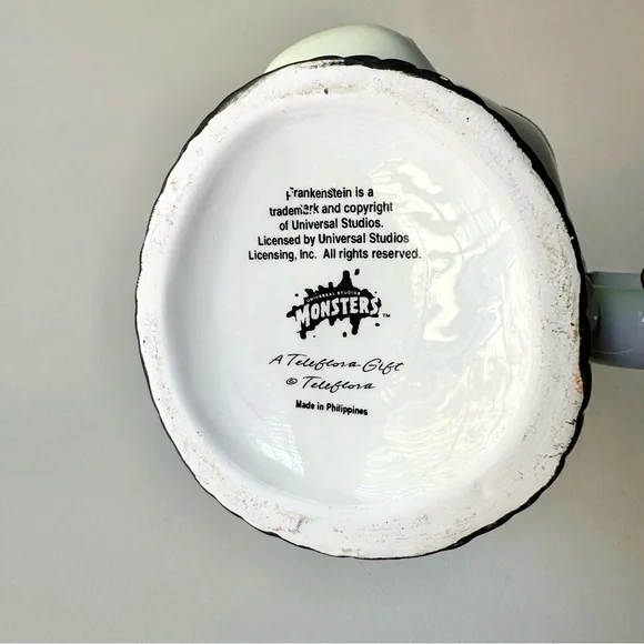 Vintage Universal Studios Monsters Mug - Picture 5 of 5